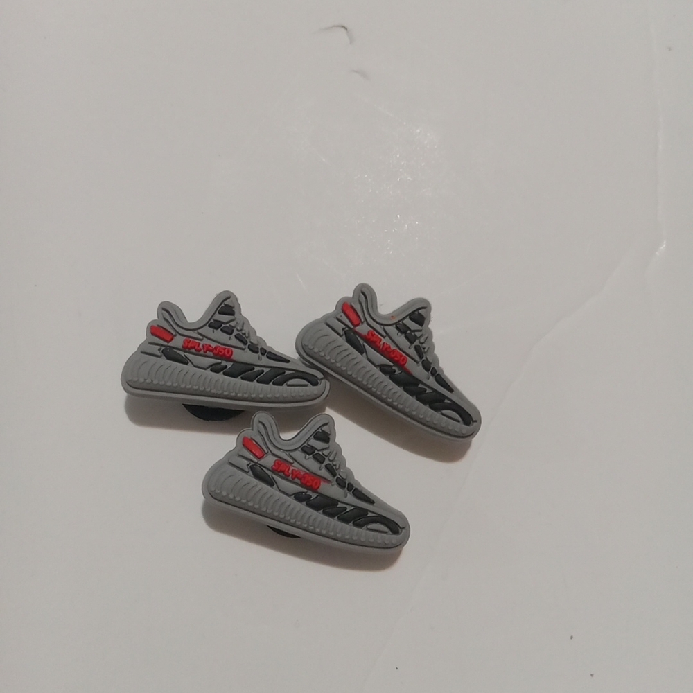 Crocs Shoe Charms 3pc Yezzy